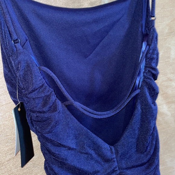 NWT. City Studio Navy Blue slim evening gown. Size M - Picture 4 of 9
